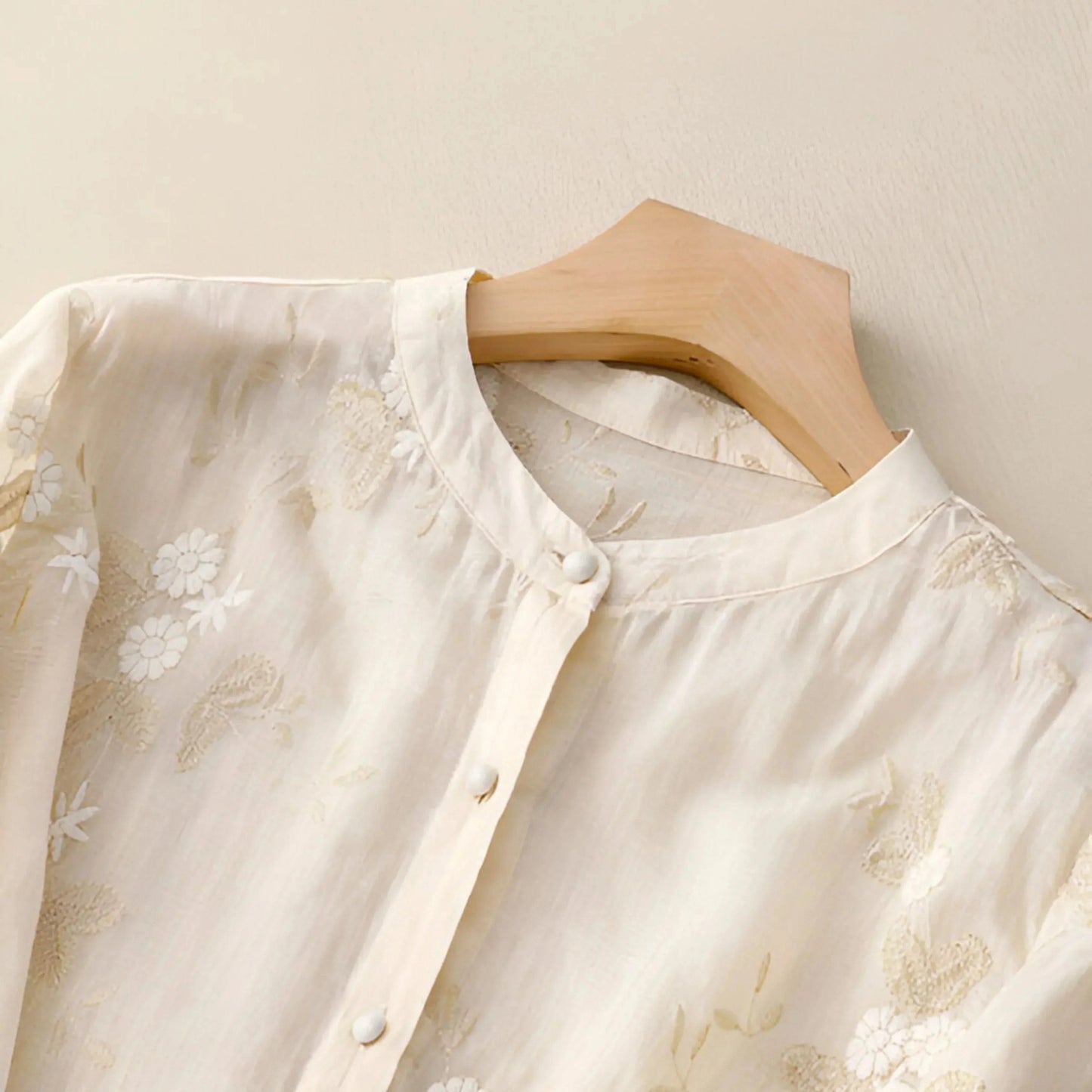 FLORA EMBROIDERED COTTON TOP