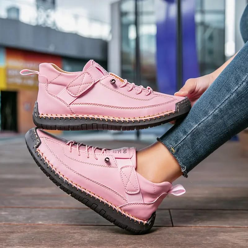 Sola Comfort Sneaker