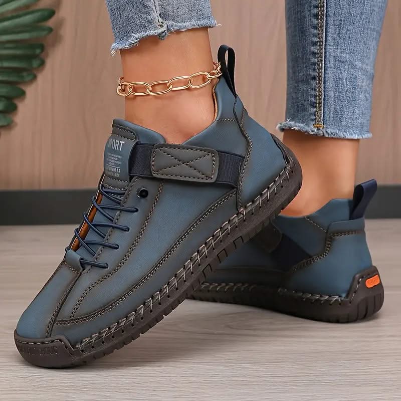 Sola Comfort Sneaker