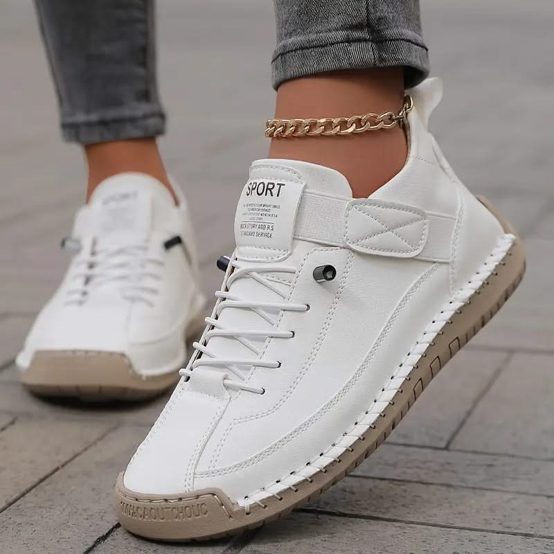 Sola Comfort Sneaker