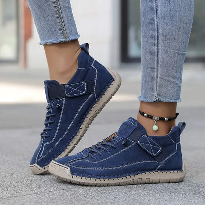 Sola Comfort Sneaker